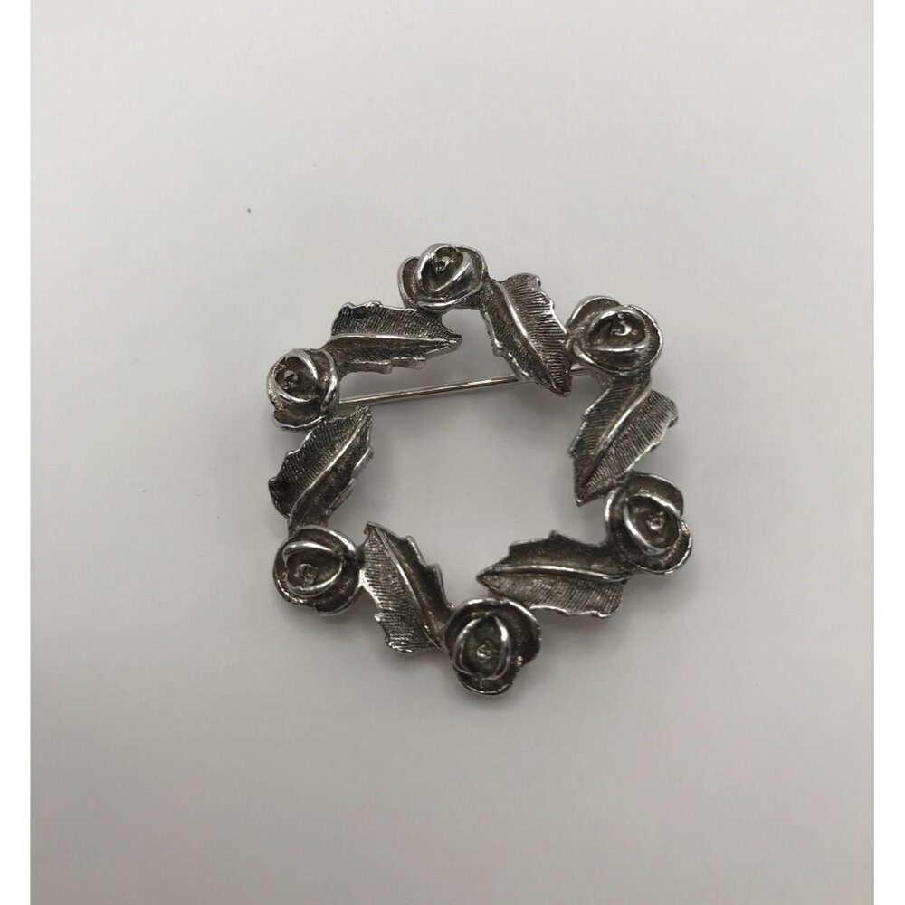 Vintage Sarah Coventry Rose Circle Brooch Pin Silver Tone